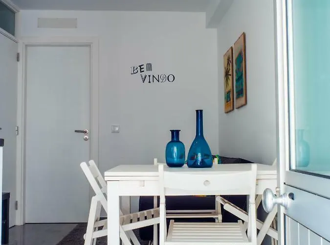 Cantinho Flores I * Ναζαρέ