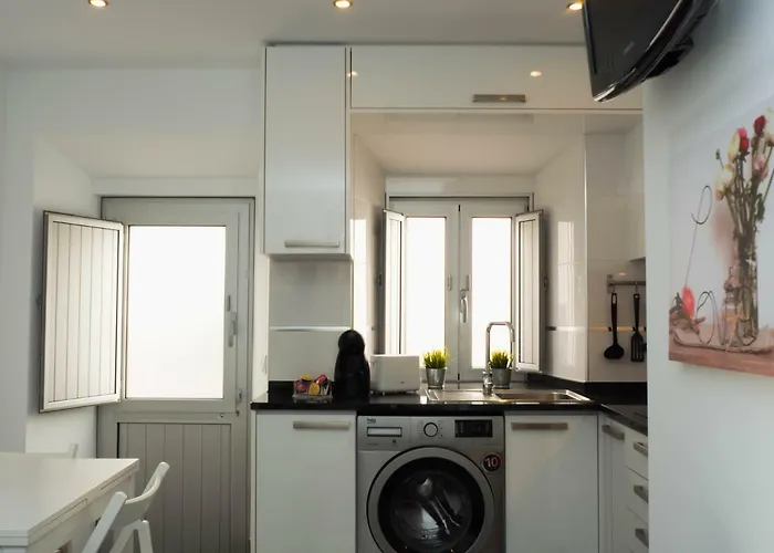 Cantinho Flores I Ναζαρέ