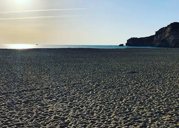 Cantinho Flores I 公寓 *